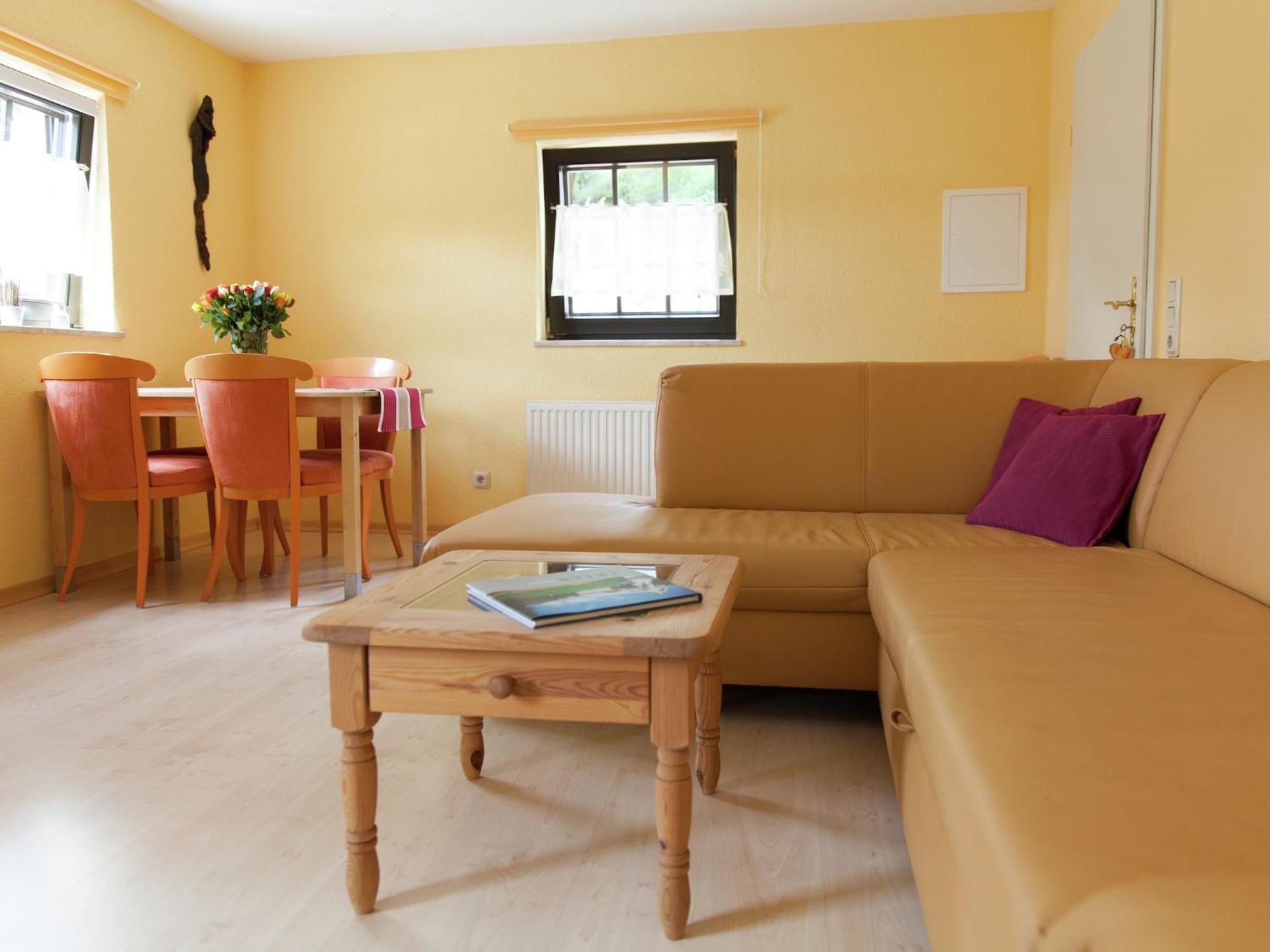A Modern Apartment In The Hunsr Ck Region S Romantic Drohn Valley Merschbach Luaran gambar