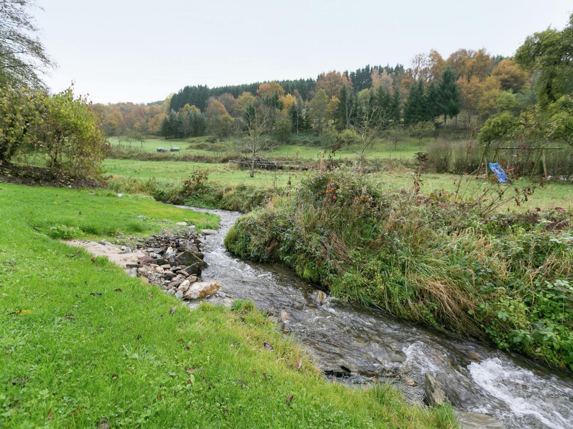 A Modern Apartment In The Hunsr Ck Region S Romantic Drohn Valley Merschbach Luaran gambar